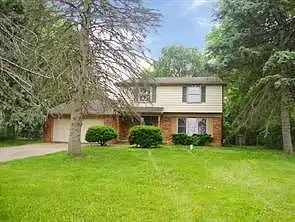 Mccandlish, GRAND BLANC, MI 48439