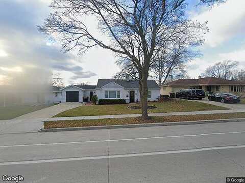 92Nd, MILWAUKEE, WI 53222