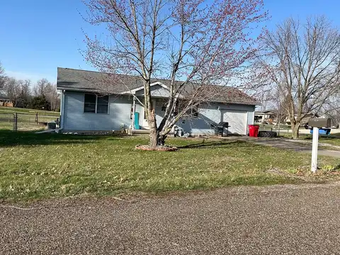 Briarwood, PAYSON, IL 62360