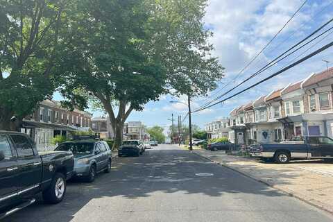 Oakland, PHILADELPHIA, PA 19124