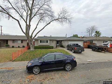Fernwood, SACRAMENTO, CA 95841
