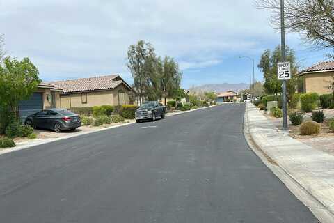Swan Bridge, NORTH LAS VEGAS, NV 89081