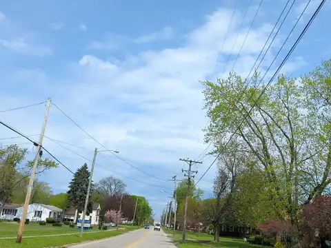 West, ASHTABULA, OH 44004