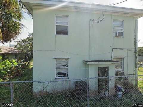 20Th St, WEST PALM BEACH, FL 33407