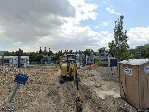 Plumas, RENO, NV 89519