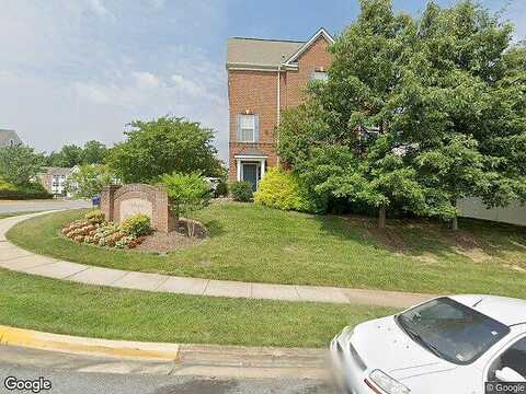 Funderburg, CAPITOL HEIGHTS, MD 20743
