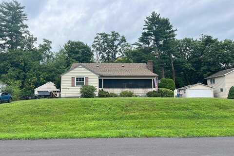 Kiltie, NEW HOPE, PA 18938
