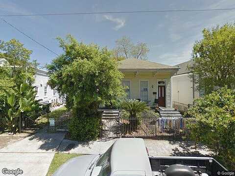 Upperline, NEW ORLEANS, LA 70115