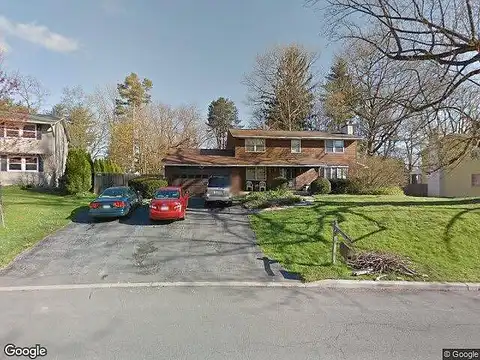 Moccasin, LIVERPOOL, NY 13090