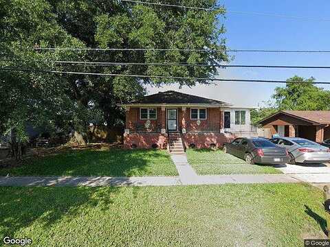 Devine, NEW ORLEANS, LA 70127