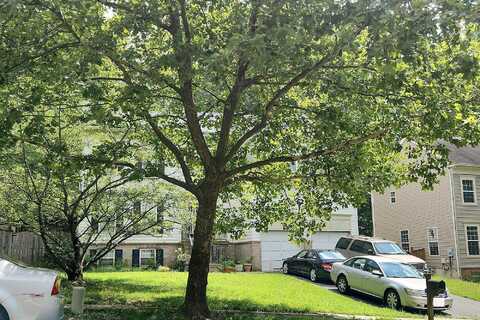 Foxhall, CLINTON, MD 20735