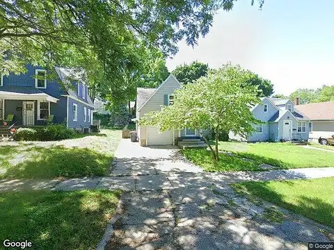 21St, HOLLAND, MI 49423