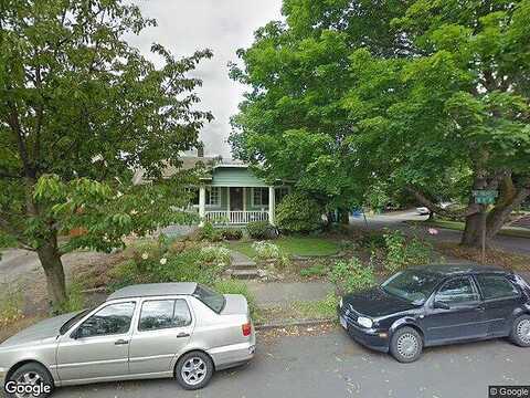 31St, PORTLAND, OR 97232