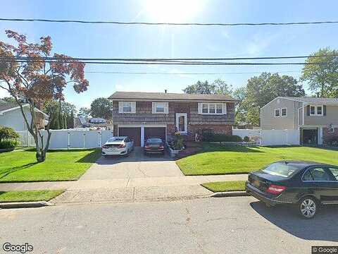 Pine, DEER PARK, NY 11729