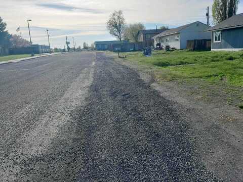 Apple, MOSES LAKE, WA 98837