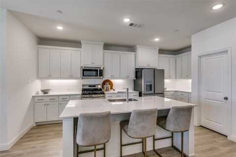 8845 Stablehand Mews, Frisco, TX 75035