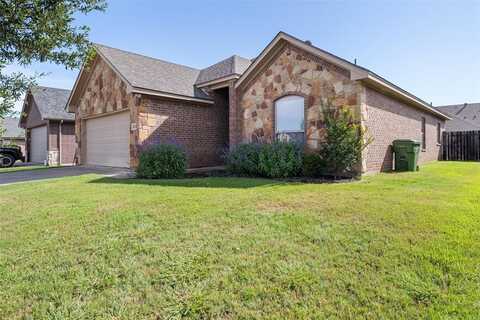 3211 Main Street, Granbury, TX 76049