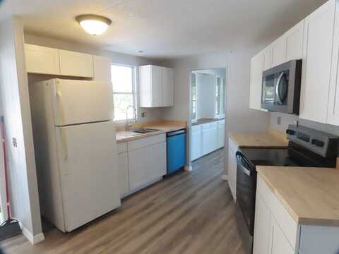 618 Mulberry Lane, Deland, FL 32724