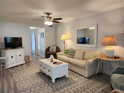58 Woodland Drive, Vero Beach, FL 32962