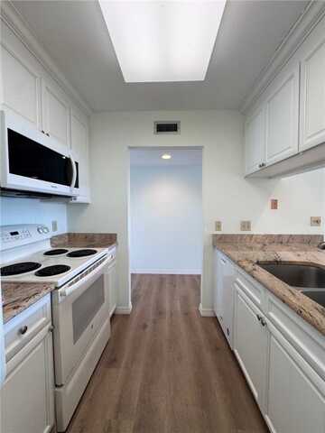 16 Plantation Drive, Vero Beach, FL 32966