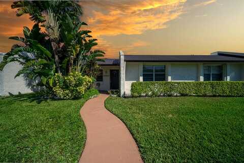 441 Golden River Drive, West Palm Beach, FL 33411