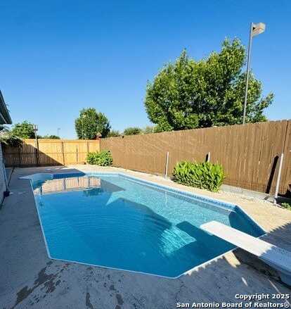 1967 Club Crossing, New Braunfels, TX 78130