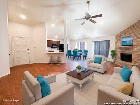 7914 Forest Cabin, Live Oak, TX 78233