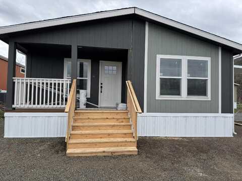 1 Corral Lane, Ashland, OR 97520