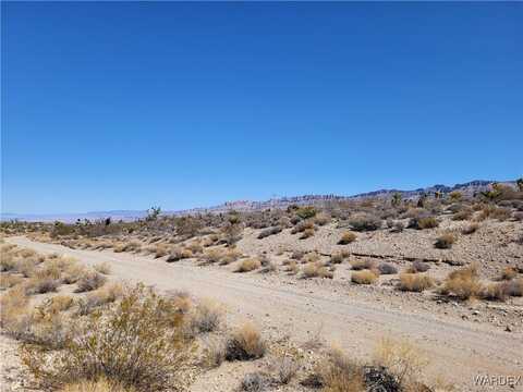 28370 N Crestview Drive, Meadview, AZ 86444