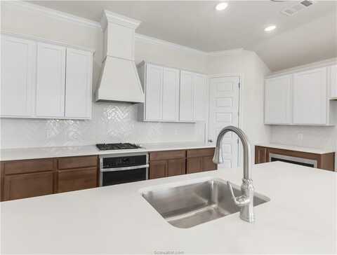 4707 Coral River Road, College Station, TX 77845