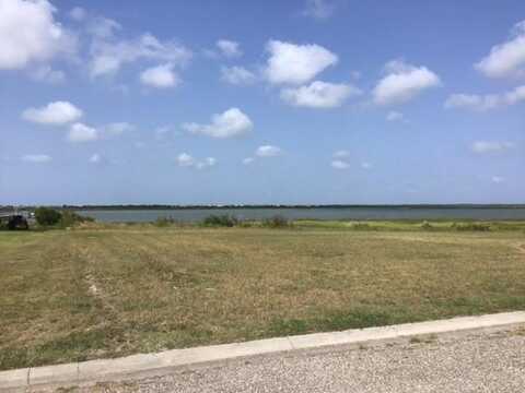 1 Northpointe Drive, Rockport, TX 78382