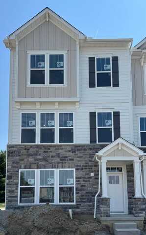 327 Vannette Lane, Westerville, OH 43082