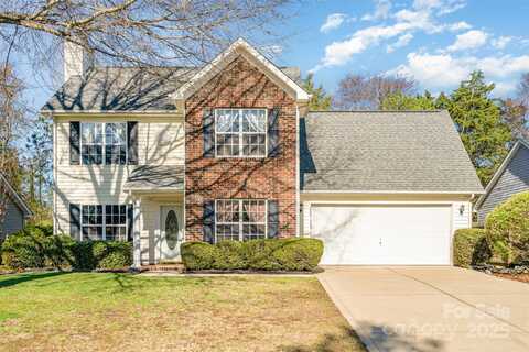 12421 Poplar Forest Drive, Charlotte, NC 28278