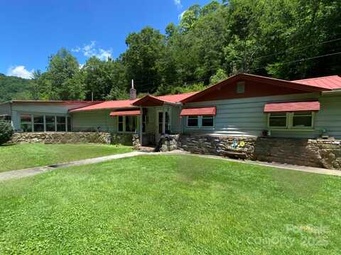 895 Laurel Valley Road, Mars Hill, NC 28754