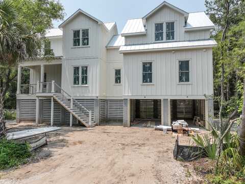 18 Wills Way, Isle of Palms, SC 29451