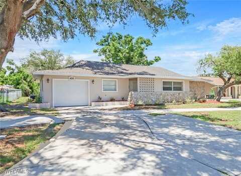 4325 SE 16th Place, Cape Coral, FL 33904