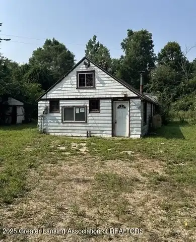 1909 Perrine Road, Rives Junction, MI 49277