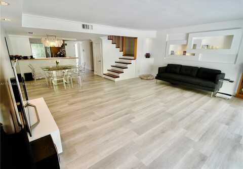 16432 NE 26th Ave, North Miami Beach, FL 33160