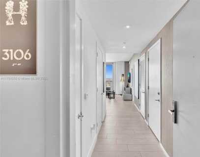 4010 S Ocean Dr, Hollywood, FL 33019