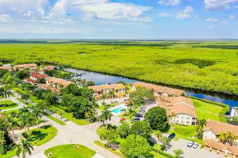 194 NEWPORT Drive unit: 903, Naples, FL 34114