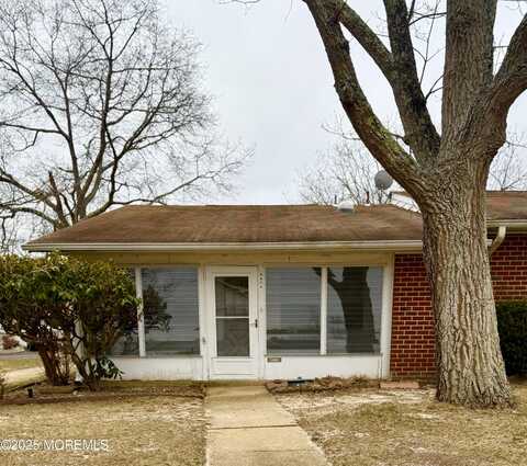 840a Inverness Court, Lakewood, NJ 08701