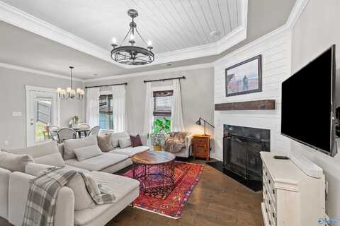 6521 Oak Meadow Drive, Owens Cross Roads, AL 35763