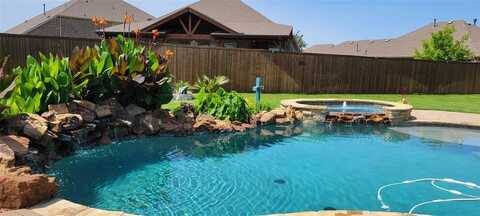 630 Warner Drive, Anna, TX 75409