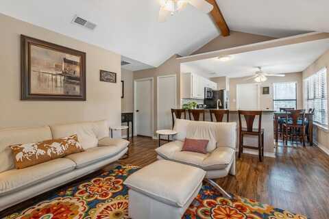 736 Wildwood Trail, Holly Lake Ranch, TX 75765