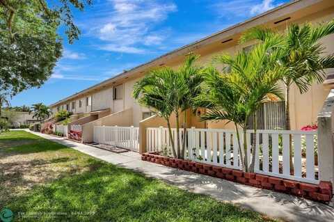1419 NW 80th Ave, Margate, FL 33063