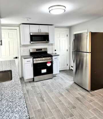 71 East George Street, Providence, RI 02906