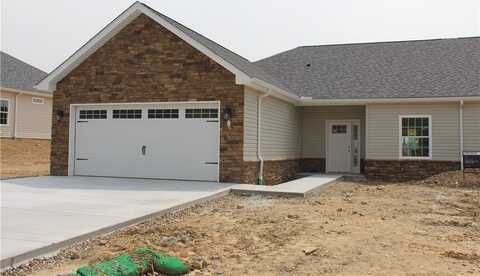 334 Cherokee Dr, Chippewa Twp, PA 15010