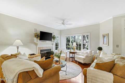 55 Spindle Lane, Hilton Head Island, SC 29926