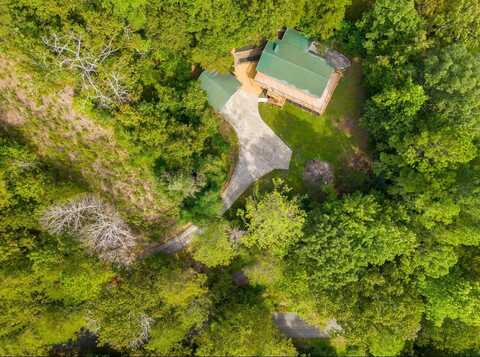 600 White Oak Road NW, Cleveland, TN 37312