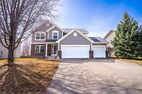 9266 Lake Drive, West Des Moines, IA 50266